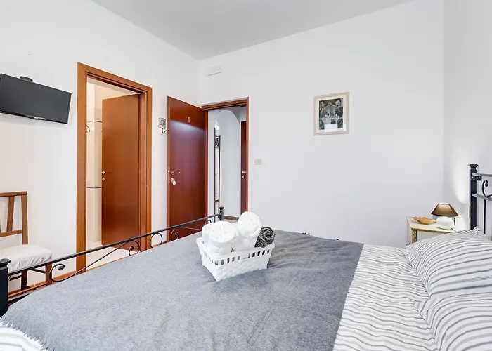 Grappoli Di Sole Farm stay Rome