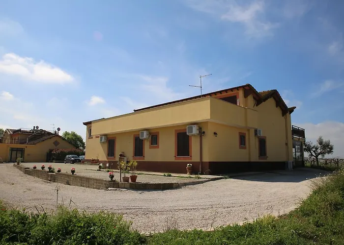 Grappoli Di Sole Farm stay Rome